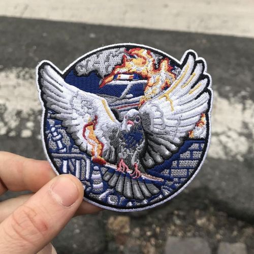 Patch @shlag_lab / shop link in their bio PIGEON SACCAGEUR-www.shlaglab.com-#freelikeageonpi #shlag_