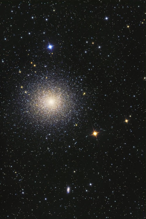 stellar-indulgence: The Great Globular Cluster In Hercules
