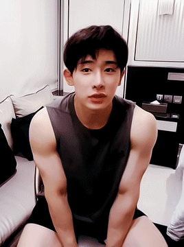 Countdown To Wonhos Birthday, Day 11: Wonho Vlive