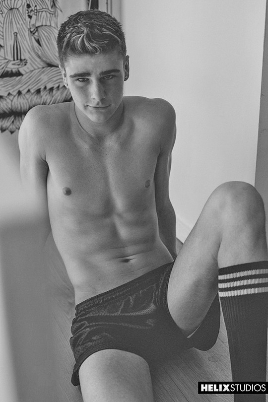 curatedeyeful:  Travis Stevens, photographed for Helix Studios. 