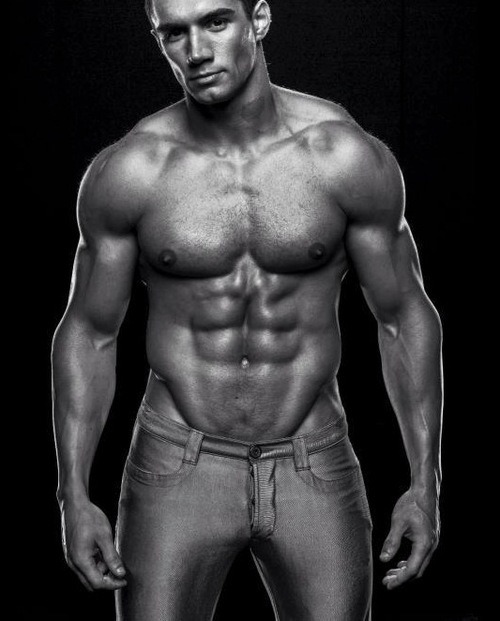 abspacked:  HE… HES JUST SO PRETTY.