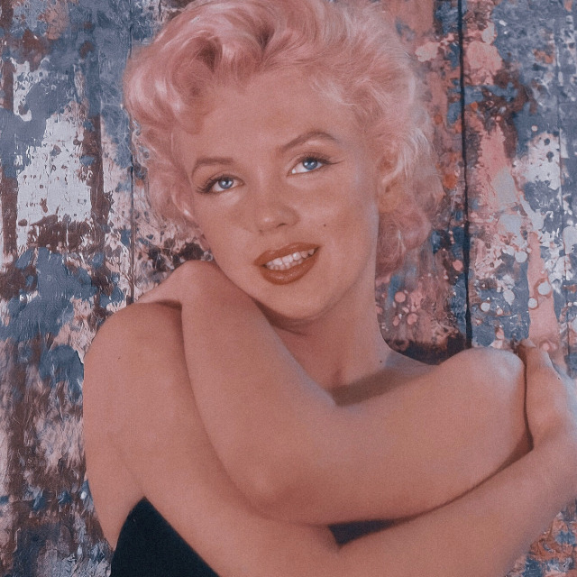 Marilyn Monroe assorted icons 1/?
Give Credit Or Reblog If You Use