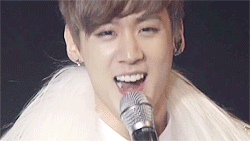 c-h-u-n-j-i:  Chunji's adorable expression when he’s trying to rap 