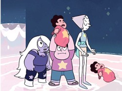 mandymonster5:  PEARL! DON’T DROP HIM!