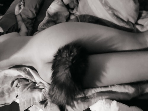 blackbeautyforever: dominanterotica: SUBMISSION WEDNESDAYLook at the amazing multiple submission fro