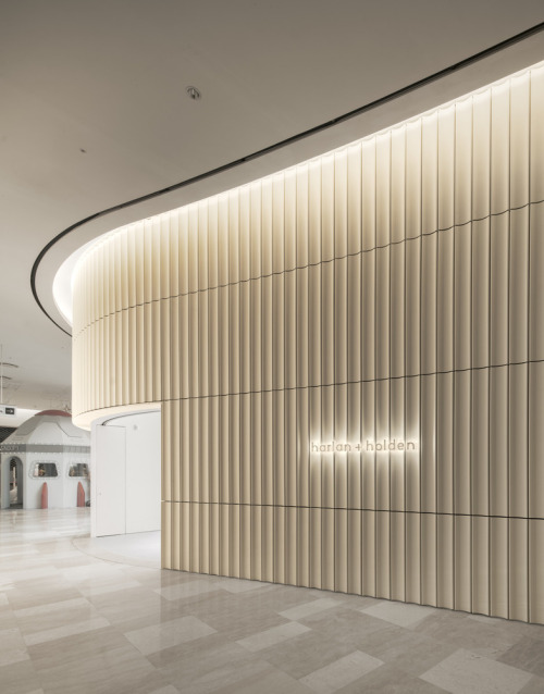 harlan + holden store / David Chipperfield Architectsph: Simon Menges