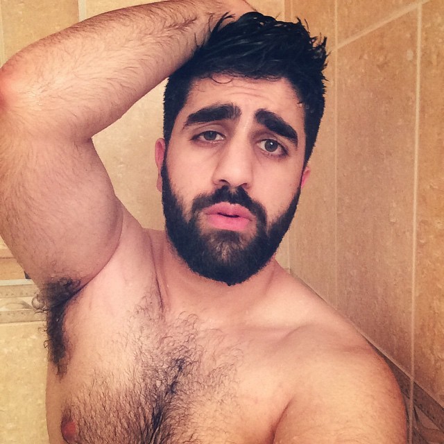 thelastgreatkings:  shower time 