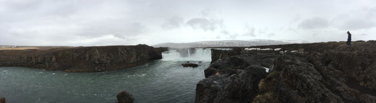 ironworthstriking: panoramas in iceland.