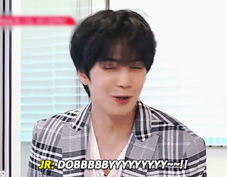 95hyun: jr losing his marbles over dobby