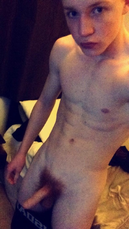 hothornylads:Horny 18 English lad