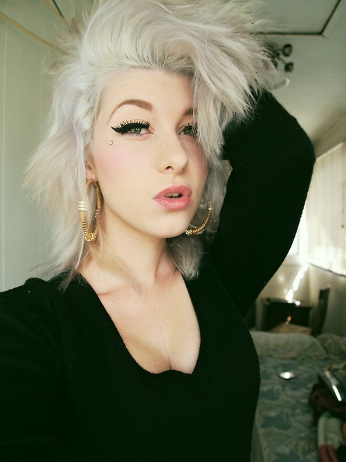 sweetcuties:  Follow me for more Cuties :)