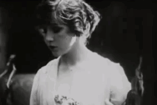 olivethomaspickford:Florence La Badie in her last film, The Man Without a Country,