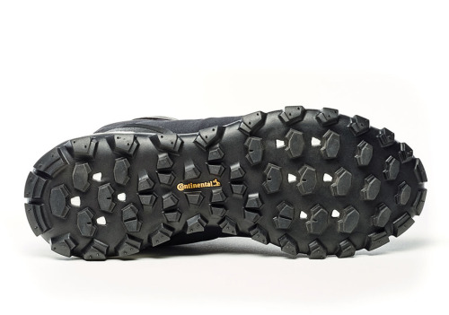yetifro:  adidas Y-3 Unveils New Footwear For Fall/Winter 2016