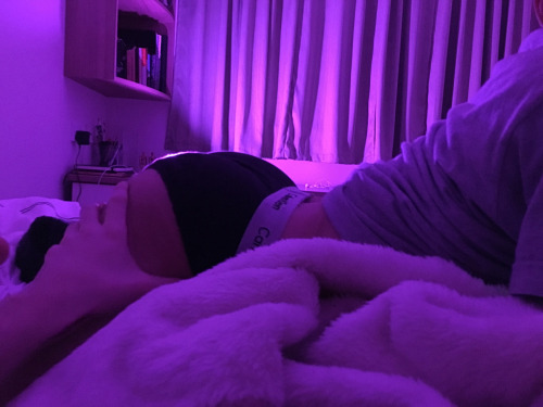 lovegettingpantsed:Unfortunately for Dave, his room was the only one on the floor with purple party 