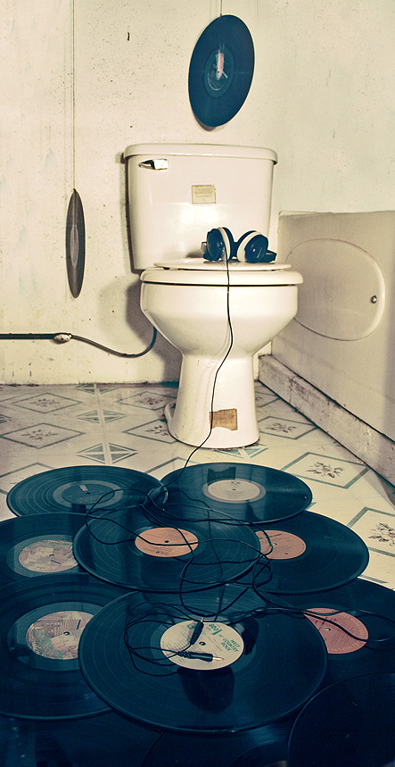 3345rpmz:  • Diggin’ • ⋅ Rhythm and Wire ⋅ photo: Jangman photography 