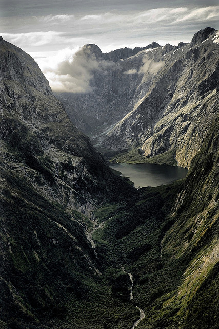 brutalgeneration:  Sth Island New Zealand by allanhowell1 on Flickr.