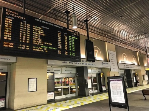 #boston #tdgarden #bostongarden #northstation #train #commuterrail #trainstation #sign