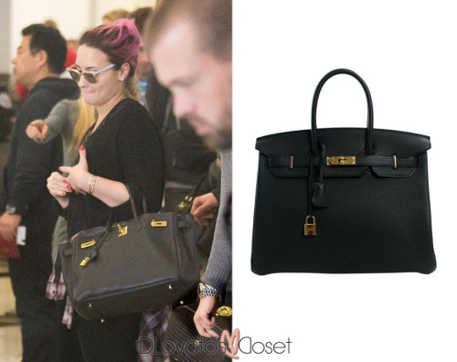 Demi Lovato shopping with her Louis Vuitton Berkeley Bag