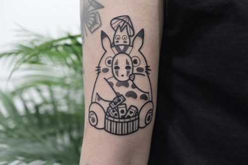 ink-pedia:  hugotattooer