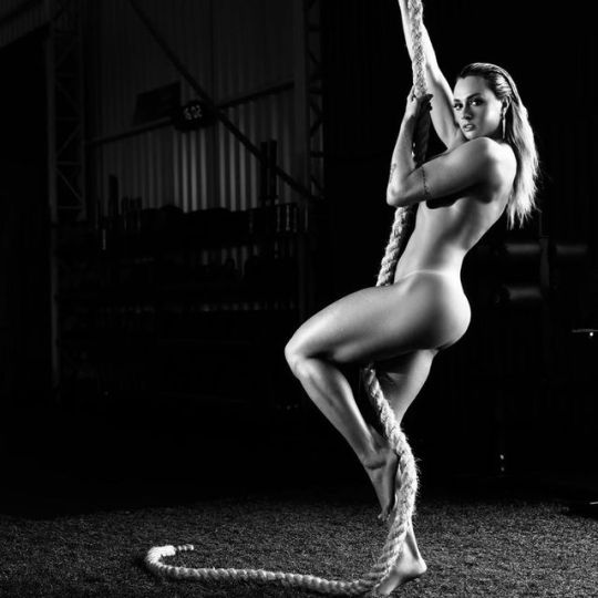 lift24-7everyday:  Juju Salimeni 