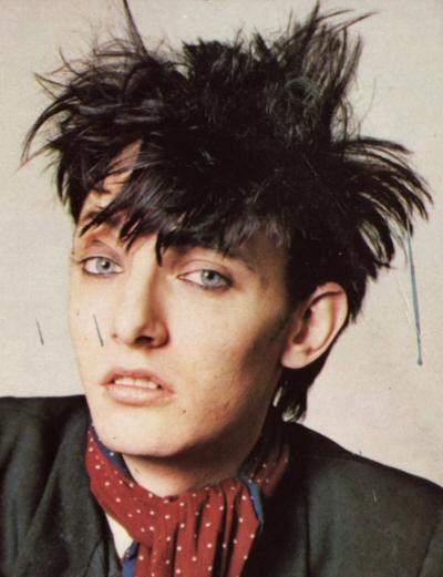 stagger—lee:  tsunamidreams: postpunkyboy: (via fuckyeahrowlandshoward-blog) 