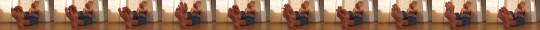 barefootangels:  Couldn’t you just watch this Queen show of her beautiful feet
