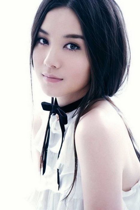 dametunes: gkojaxlabo:  ethica:  plasticdreams:  babe: Song Ja