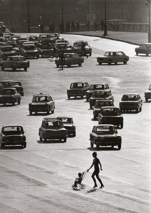 La meute photo by Robert Doisneau, 1959