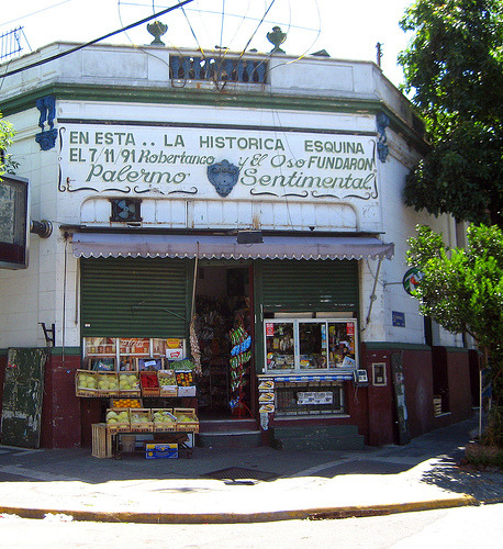 hostelcolonial:  Palermo Sentimental 