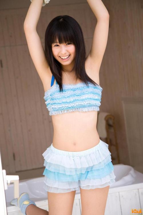 wwwwwwwwww: nanigenai:  ak47:  mifei:  cococo:  k-r-r: りな      (via k-r-r-blog)