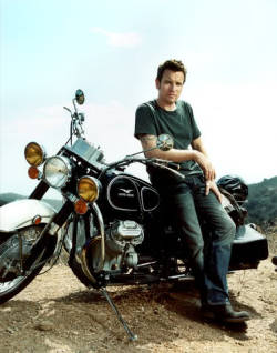randomanimosity:  …. &lt;3333  I wants to take a ride with him :]