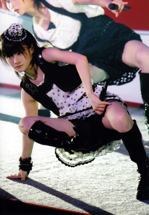 london-paris: erohi:  bluephobos: 嗣永桃子