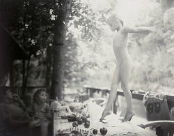 The Perfect Tomato photo: Sally Mann, 1990