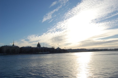 Neva river and Saint Isaac&rsquo;s Cathedral