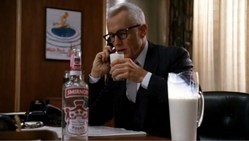 S01 E07 Mad Men - Roger Sterling:  “yes, I’m drinking my milk” (via faoi