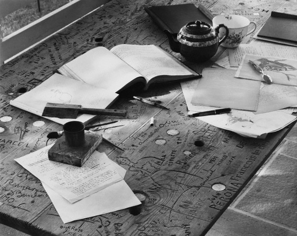 lettersofvintage:ragsandtatters: Antoine de Saint-Exupery’s desk on which he wrote
