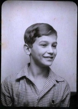 eowyn-daughterofkings:  generala:  aluxemori:  glorianas:  ofdarkwater:  riseriserise:  Taken: 1939Discovered: 2008In Anne Frank’s Diary Anne called Peter Schiff her “one true love.” In 1940 at the age of 11 she writes, “Peter was the ideal boy: