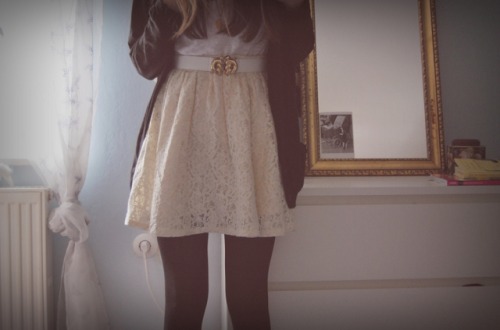 aislinginwonderland:  katherinerodrigues:  annierosse:  (via violetpills)   