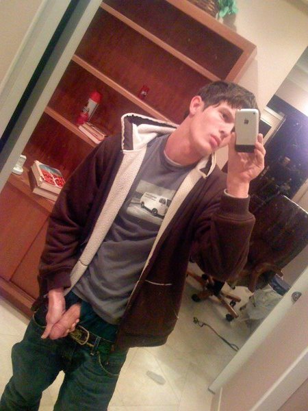 dreaming-of-brent:  (via spunkyhunks)
