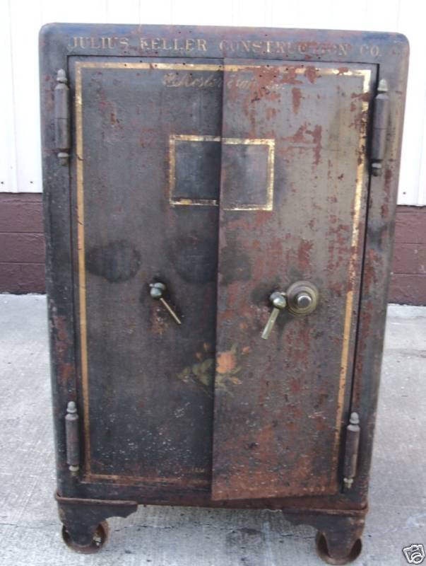 StashVault (1906 Antique Mosler Safe)