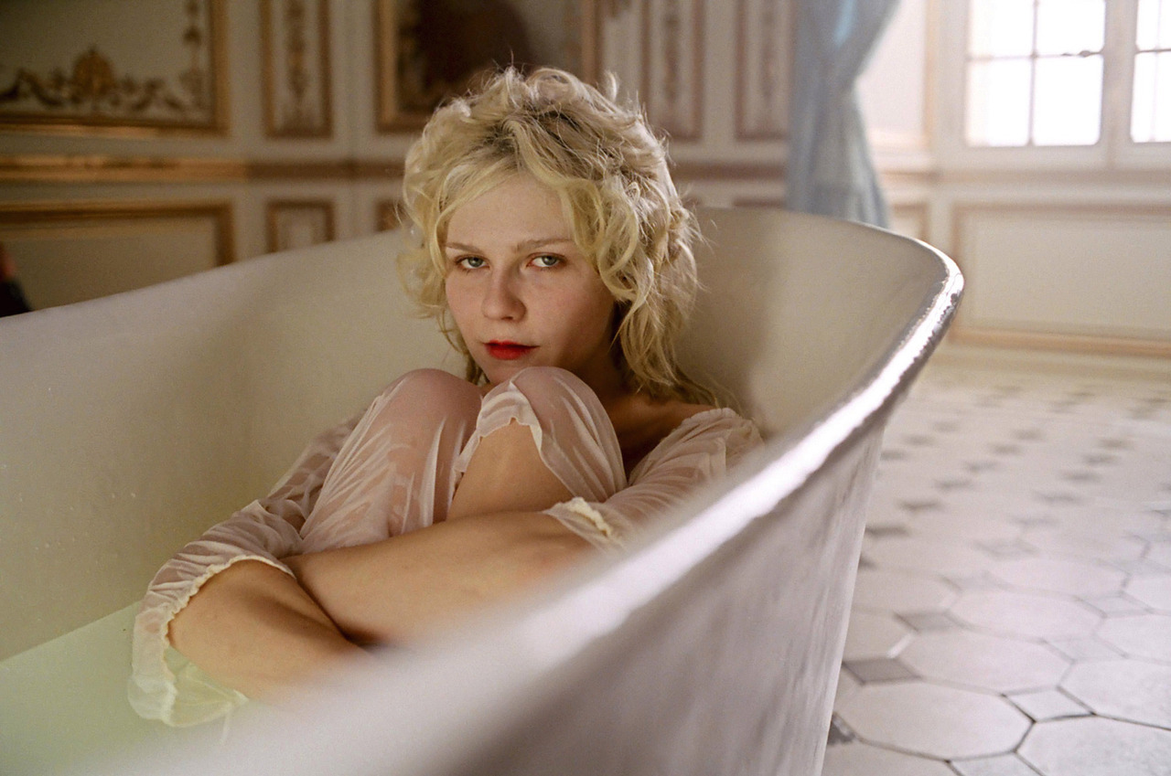 lovelybluepony:  dearfrancesca:  laurencephilomene:  (via willowing)   