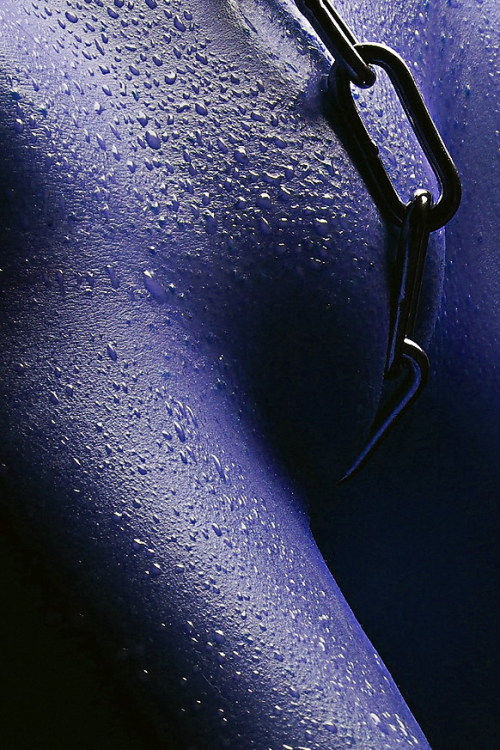 http://eroticperfection.tumblr.com/post/4776300635