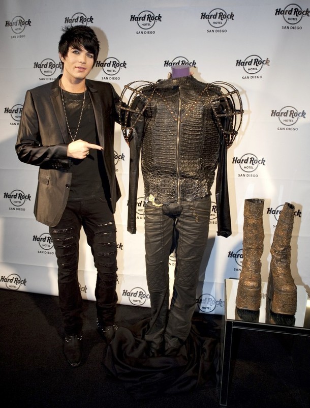 fuckyeahkradison:   tynislove:   He’s so pretty :’)   He looks gorgeous. Lost