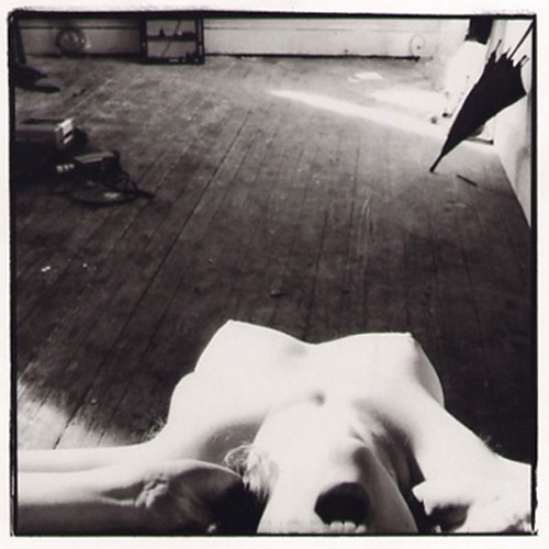 reverdormir2:  Francesca Woodman, On being an angel  (via reverdormir2)