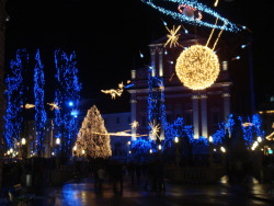 littlethumbelina:  Christmas Lights in Ljubljana,