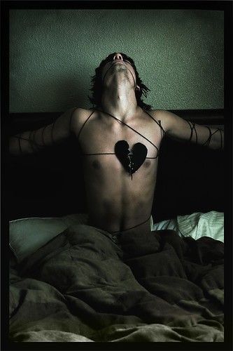 heartlesshippie:  bubbleant:  “When you are dreaming with a broken heart, the waking up is the hardest part.” ~ John Mayer  