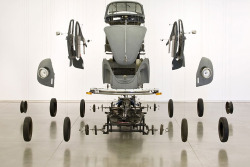 cosmic thing disassembled &lsquo;89 VW beetle by Damián Ortega, 2002view #2