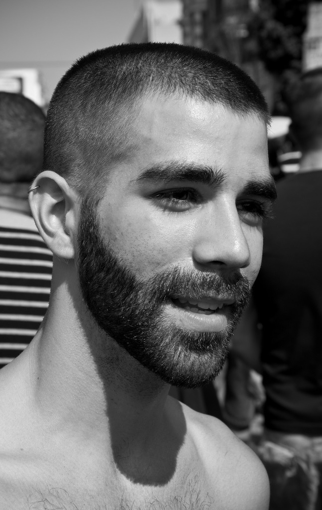 (via bearbaitde, fortheloveofthebeard)