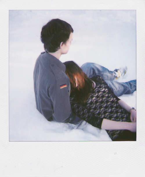 mysticalandshit:  thinpolaroids:  jessieroth:  caravans:  january 2010 diary: tom and rachel today  this couldn’t be any more perfect   