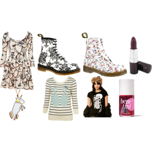 Want all this. :/ buy prints, please, and i might be able to afford the docs and